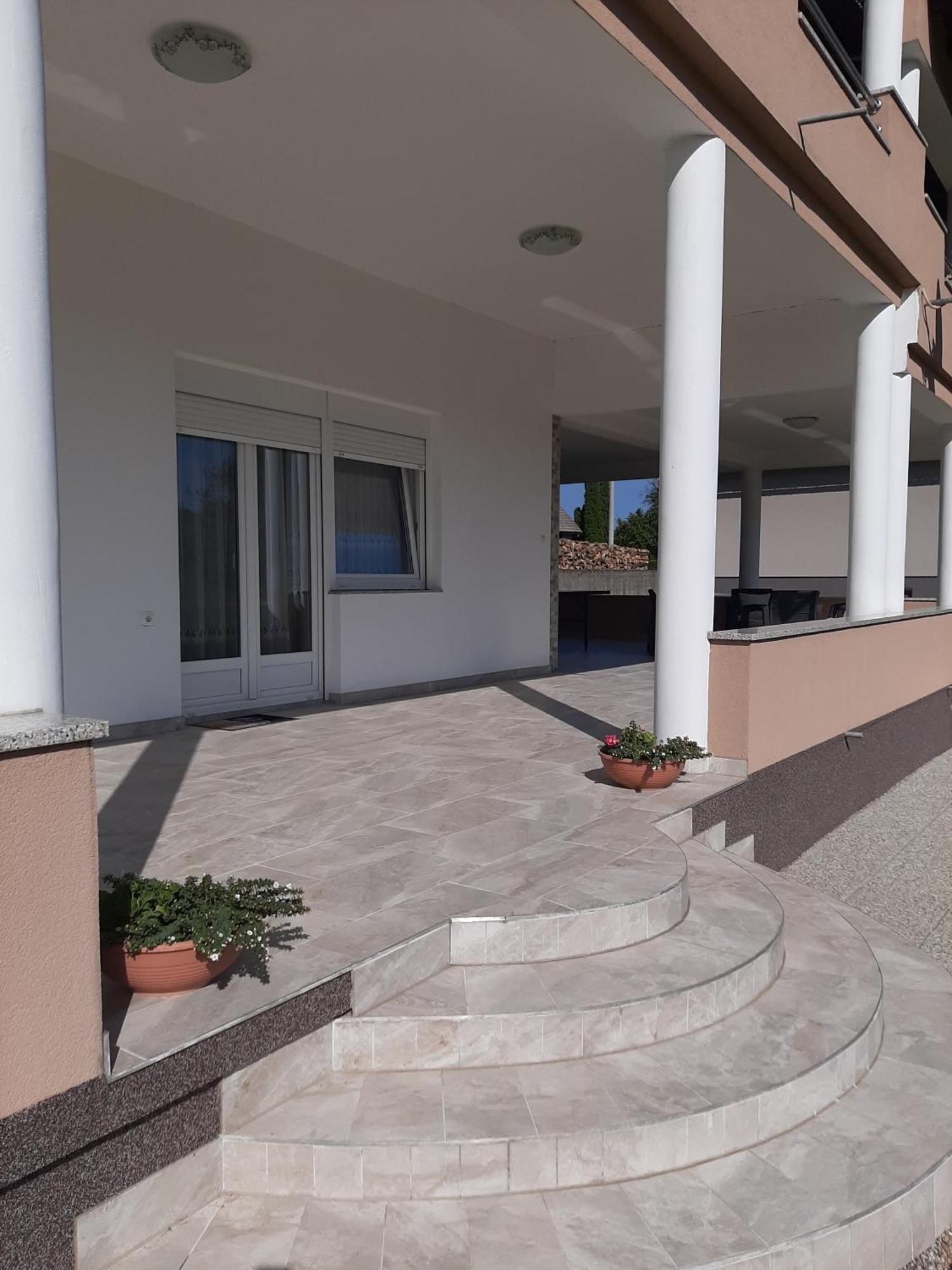 Apartment Gorska Vila Ogulin Esterno foto